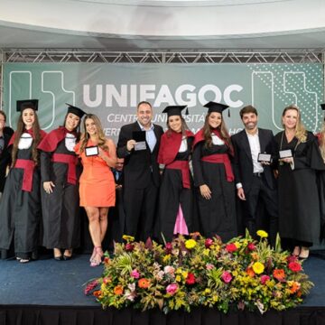 UNIFAGOC realiza colação de grau da primeira turma de Odontologia