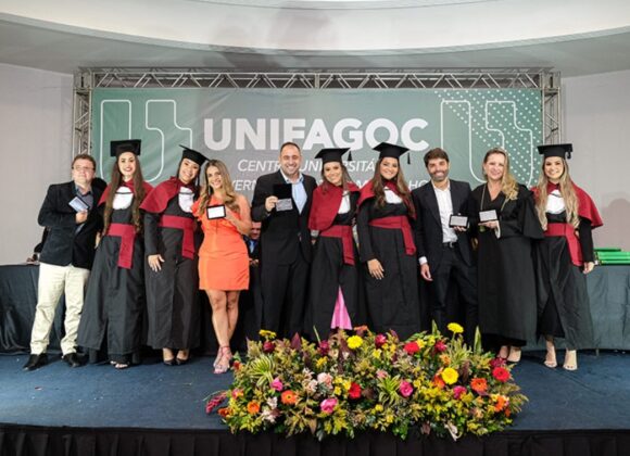 UNIFAGOC realiza colação de grau da primeira turma de Odontologia