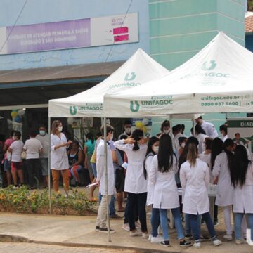Medicina UNIFAGOC participa de Dia D de Prevenção e Cuidado de Doenças Crônicas em UBS de Ubá