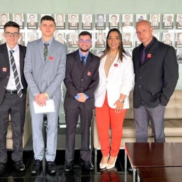 Alunos do Direito UNIFAGOC participam de importante momento em tradicional visita a Brasília/DF