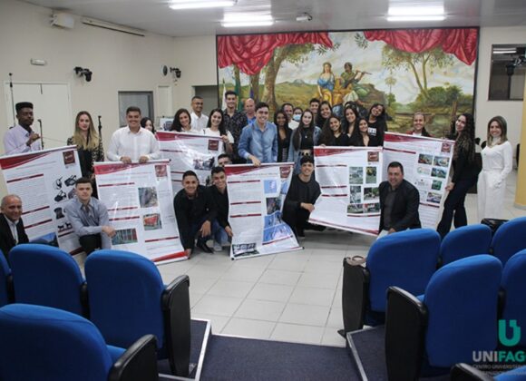 Alunos do Direito UNIFAGOC apresentam propostas de Projetos de Lei na Câmara Municipal de Ubá