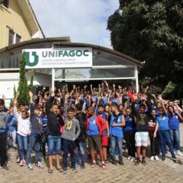Pedagogia UNIFAGOC recebe 138 crianças no evento de tecnologia Tech Kids