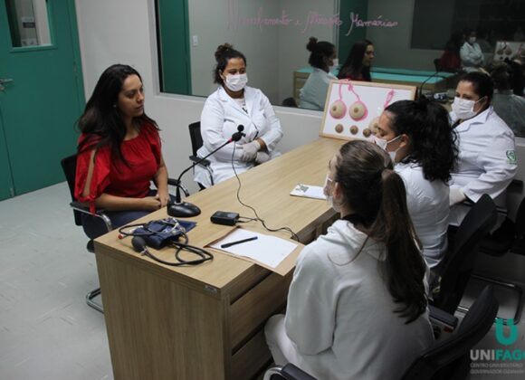 Simulação Realística é foco de aula no curso de Enfermagem