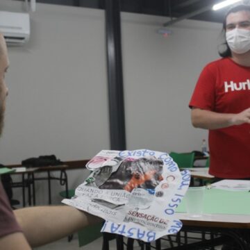 Alunos da Psicologia UNIFAGOC participam de atividade de produção artística relacionada à atuação profissional