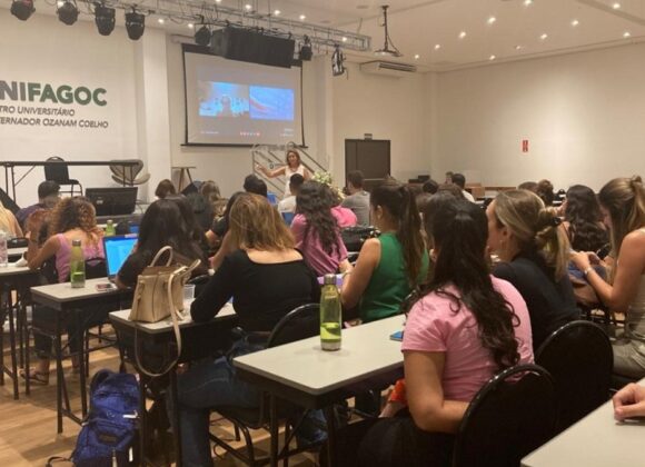 Alunos da Medicina UNIFAGOC participam de videoconferência sobre doenças crônicas não transmissíveis
