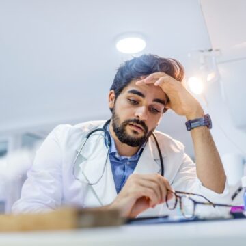 Rotina de um estudante de medicina: saiba como é e quais seus os desafios