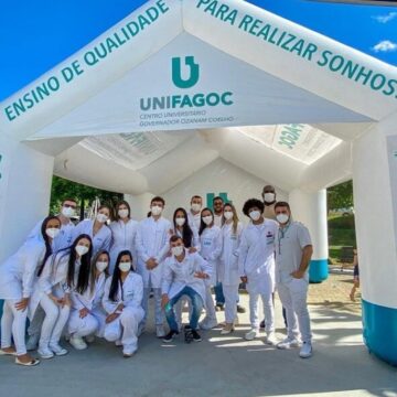 Odontologia UNIFAGOC oferece serviços gratuitos em Feira de Saúde Bucal