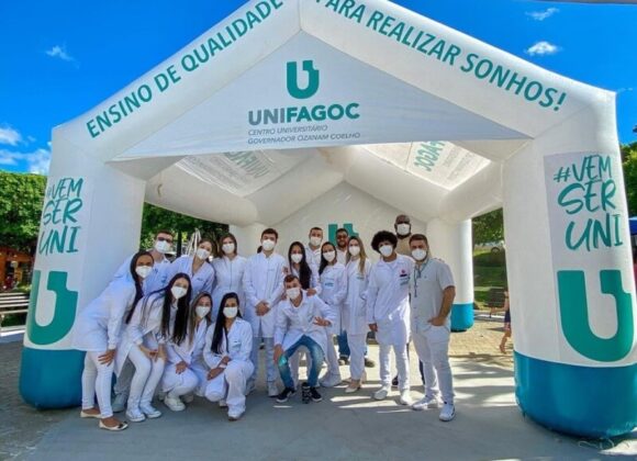 Odontologia UNIFAGOC oferece serviços gratuitos em Feira de Saúde Bucal