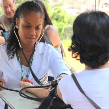 Promover, manter e restabelecer a saúde das pessoas: conheça o curso de Enfermagem do UNIFAGOC e o profissional mais demandado nos diversos setores de saúde nos últimos anos