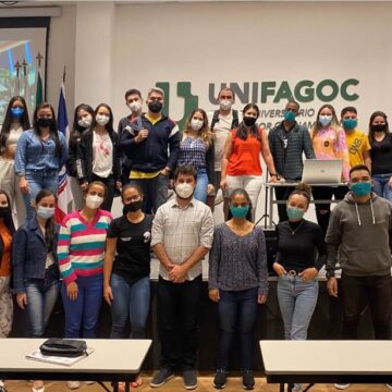 Alunos da Enfermagem e Medicina UNIFAGOC participam de workshop sobre Hanseníase promovido pela GRS de Ubá