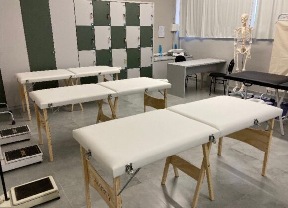 UNIFAGOC adquire macas portáteis para aulas práticas da Fisioterapia