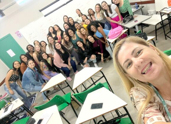 Pedagogia UNIFAGOC participa de palestra sobre gincanas escolares na disciplina de Projeto Integrador