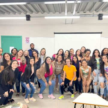 Pedagogia UNIFAGOC recebe egressa de Educação Física para relato de experiência de sua prática na escola