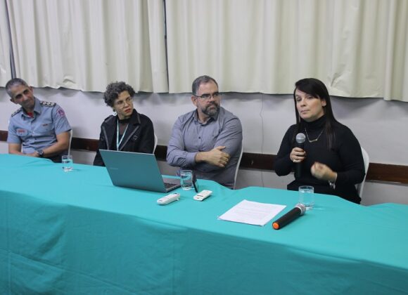 Mesa redonda da Psicologia UNIFAGOC discute como algumas situações do trabalho podem afetar a saúde mental