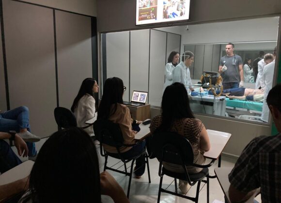 UNIFAGOC realiza Treinamento sobre Simulação Realística