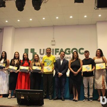 Alunos do UNIFAGOC recebem certificado de participação no Projeto Rondon operação Onça Cabocla