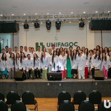 UNIFAGOC promove cerimônia de entrega do jaleco para 19ª turma do curso de Medicina