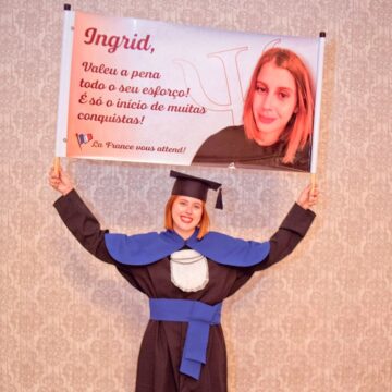 Do UNIFAGOC para o mundo: conheça a história da egressa de Psicologia que dará início ao mestrado em Paris, na França