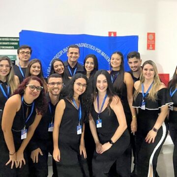 Conhecimento além da sala de aula: conheça a história de sucesso da aluna da Odontologia UNIFAGOC e sua contribuição na fundação da Liga Acadêmica