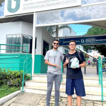 Aluno cursando o 3º ano do ensino médio se matricula no UNIFAGOC em grade especial
