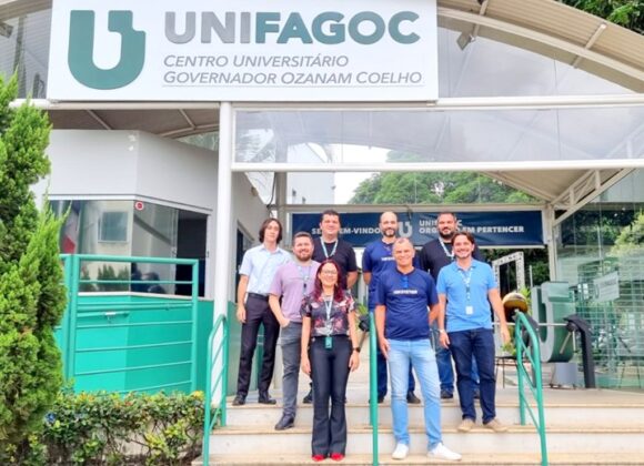 Profissionais da empresa Tek-System visitam o UNIFAGOC para firmar parceria com o curso de Ciência da Computação