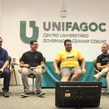 UNIFAGOC celebra Dia do Programador com palestra sobre Carreira em Programação