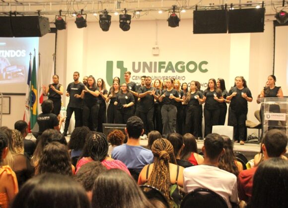 UNIFAGOC promove XIV Encontro sobre Inclusão e Acessibilidade com participação da APAE e apresentação de coral de Libras
