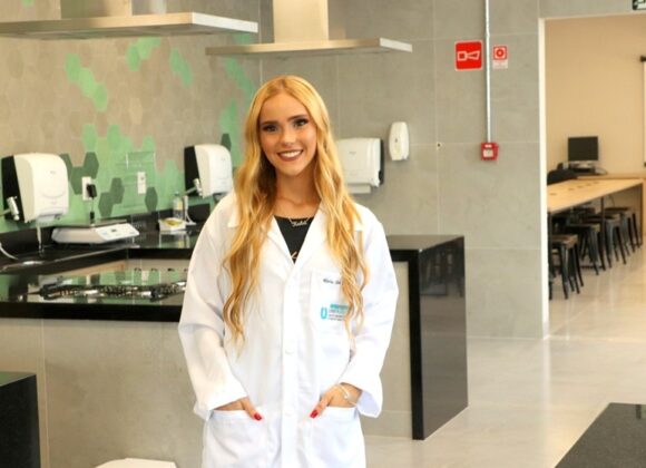 Do estágio ao emprego dos sonhos: conheça a história de sucesso da egressa da Nutrição UNIFAGOC Maria Clara Braga