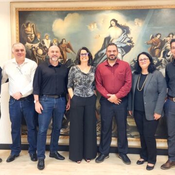 Representantes do UNIFAGOC realizam visita à Universidade São Francisco