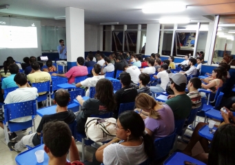 Ciclo de palestras reúne alunos do curso de Ciência da Computação em bate-papo sobre mercado e desenvolvimento