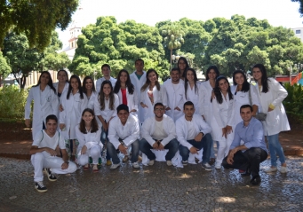 Projeto de extensão leva alunos de Medicina à comunidade