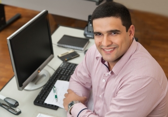 Dia do Contabilista: professor fala sobre sua trajetória acadêmica e profissional