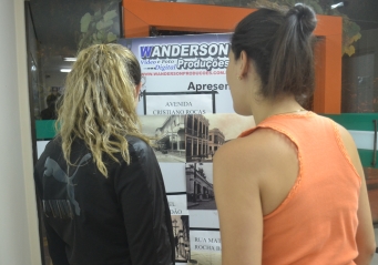 Fagoc recebe exposição de fotos antigas de Ubá