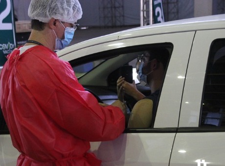 Mais 20 alunos do Internato de Medicina do UNIFAGOC recebem a vacina contra a Covid-19