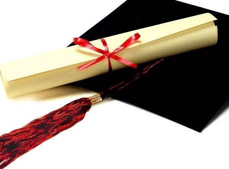 Diplomas de graduação estarão disponíveis em site do MEC