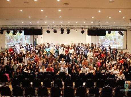 UNIFAGOC realiza palestras para calouros e alunos do último período