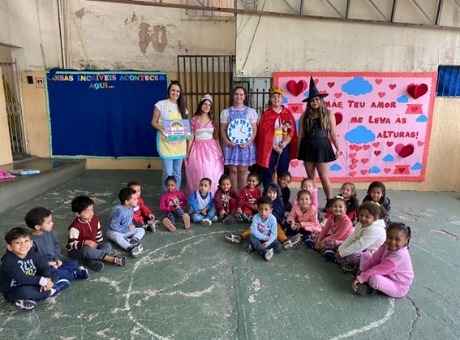 Alunos da Pedagogia UNIFAGOC desenvolvem recursos lúdicos em Projeto Integrador