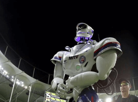 Robozão é atração do Fagoc Game Party 2017