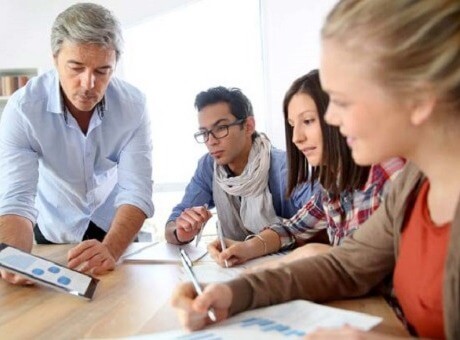 Inscrições abertas para o Programa de Trainees do Santander