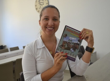 Professora da Fagoc é uma das autoras de livro sobre políticas públicas