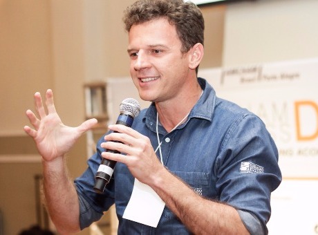 Eduardo Moreira fala sobre realizar sonhos na Semana Fagoc