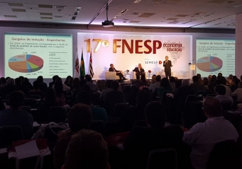 Coordenadores da Fagoc participam de Fórum Nacional do Ensino Superior