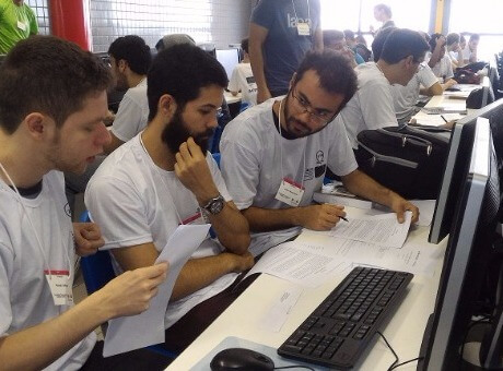 Alunos da Fagoc participam de Maratona de Programação