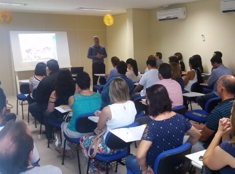 Fagoc participa de evento sobre desenvolvimento municipal