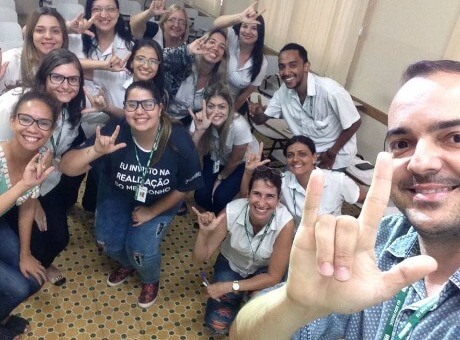 Colaboradores da Fagoc participam de capacitação para atendimento às pessoas com deficiência