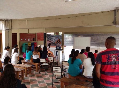 Professora da Fagoc ministra palestra na Virada da Educação de Minas Gerais