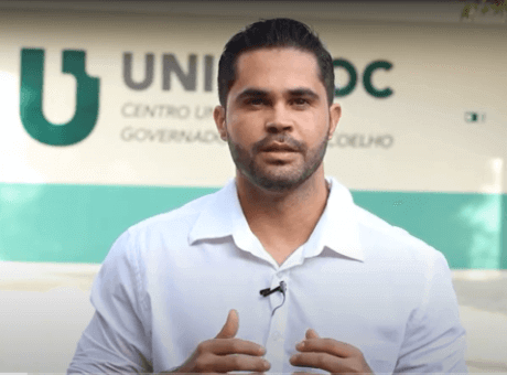 Microbioligista e professor do UNIFAGOC tem artigo científico aceito em revista médica internacional