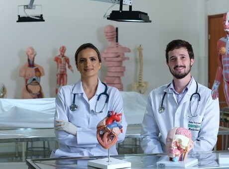 Alunos do UNIFAGOC estrelam campanha do Vestibular de Medicina 2020