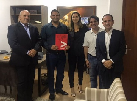 Santander disponibiliza 4 bolsas de estudo para alunos da Fagoc