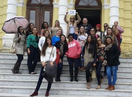 Alunos de Pedagogia da Fagoc visitam cidade imperial